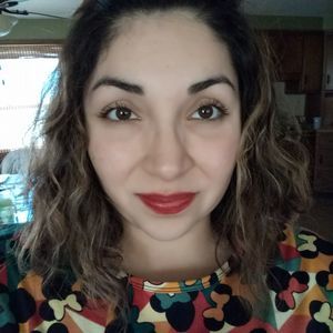 Meet your Posher, Denise